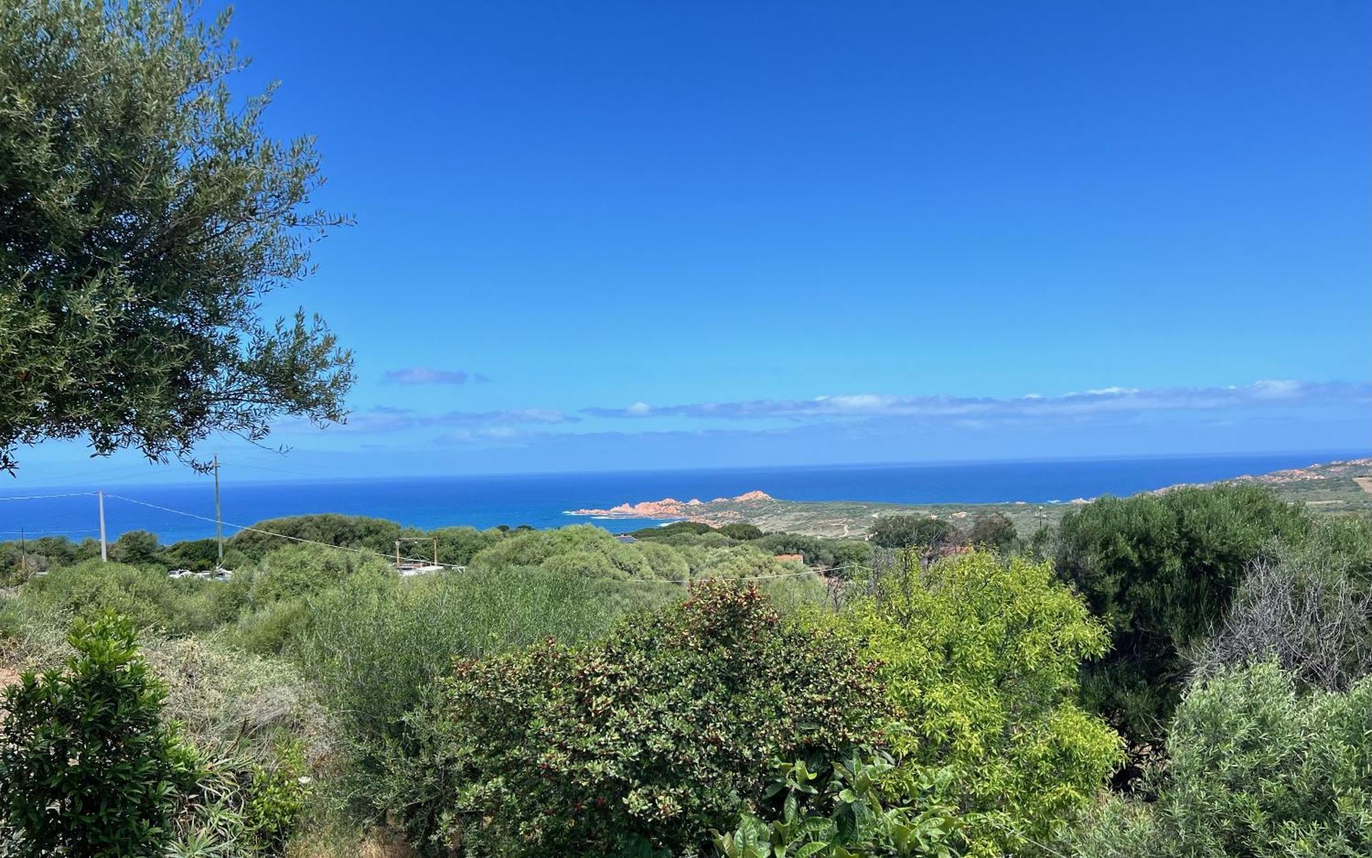 Appartamento Panoramico Isola Rossa Buitenkant foto